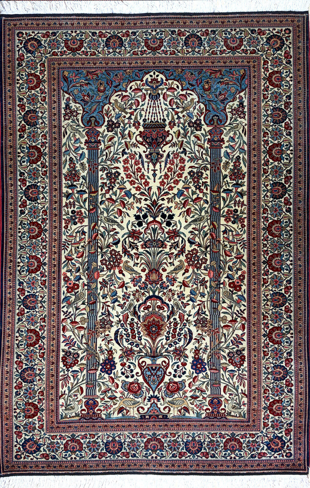 Antiue test rug
