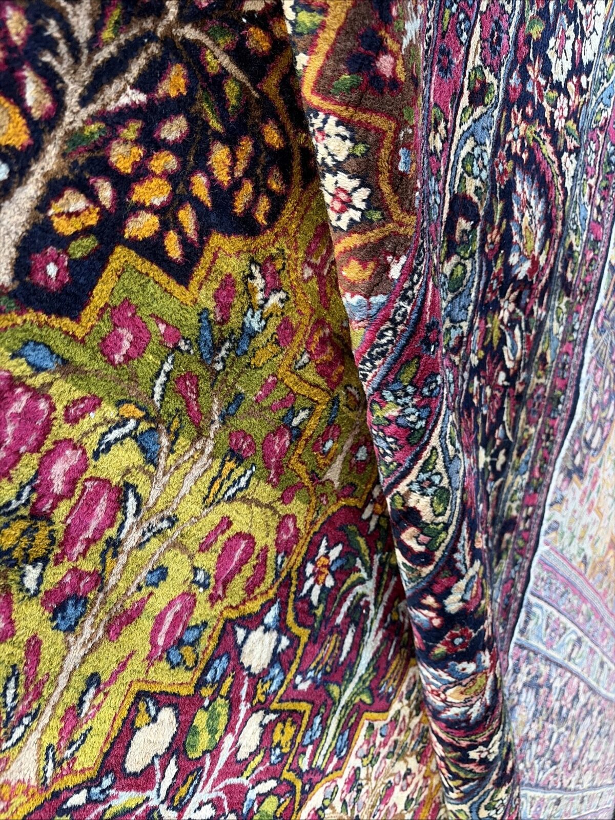 19th  century  Lavar Kerman antique Persian rug