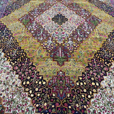 19th  century  Lavar Kerman antique Persian rug